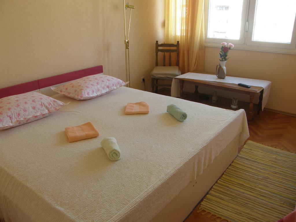 Neva Rooms Spalato Esterno foto
